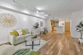 Photo #3: 41081659 Listing