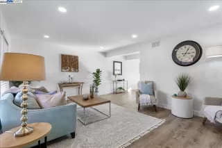 Photo #2: 41081739 Listing