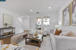 Photo #1: 41081822 Listing 