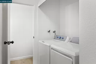 Photo #4: 41081912 Listing