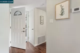 Photo #2: 41081928 Listing