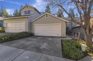 Click for more information on MLS # 41081959 : 658 PRADERIA CIR More Details about MLS # 41081959 : 658 PRADERIA CIR