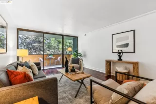 Photo #2: 41081962 Listing