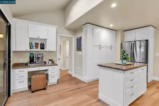 Photo #3: 41081989 Listing