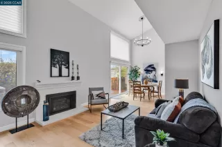 Photo #1: 41081991 Listing