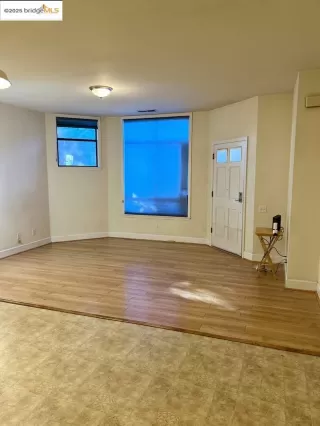 Photo #4: 41082018 Listing