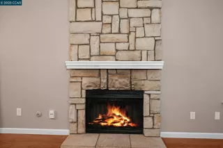 Photo #6: 41082040 Listing 