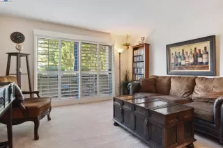 Photo #3: 41082068 Listing