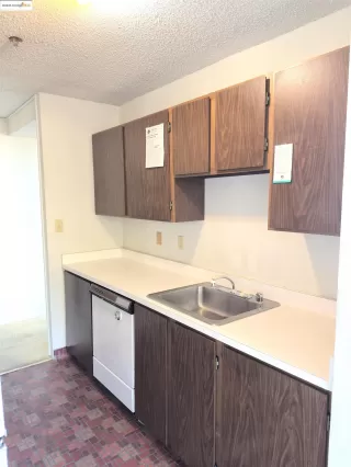 Photo #4: 41082219 Listing