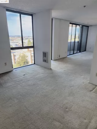 Photo #6: 41082219 Listing