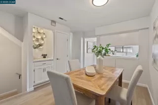 Photo #1: 41082222 Listing 