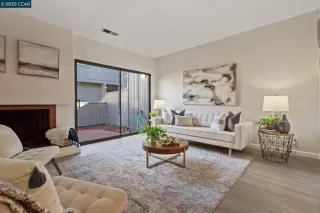 Photo #2: 41082222 Listing 