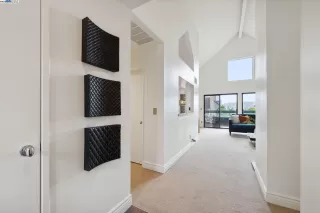 Photo #2: 41082225 Listing