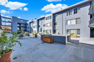 Photo #2: 41082239 Listing 