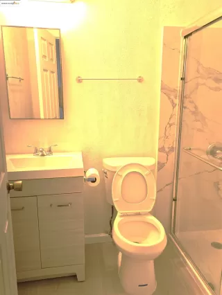 Photo #5: 41082318 Listing