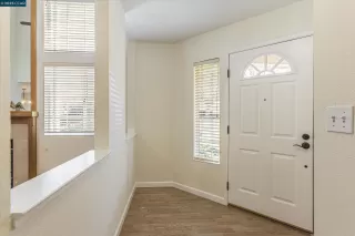 Photo #5: 41082417 Listing