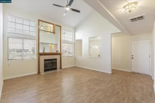 Photo #6: 41082417 Listing