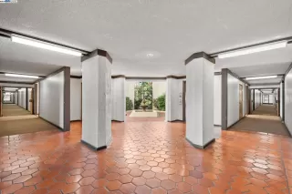 Photo #6: 41082420 Listing 