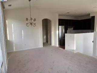 Photo #5: 41082485 Listing 