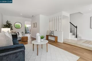 Photo #3: 41082492 Listing