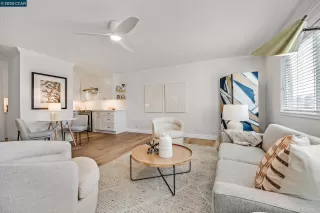 Photo #3: 41082553 Listing