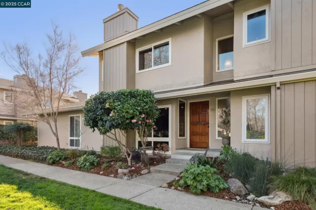 MLS: 41082600 Condo For Sale