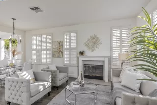 Photo #6: 41082607 Listing