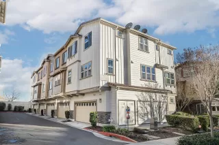 Photo #2: 41082678 Listing