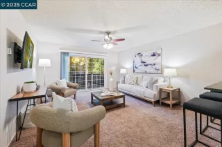 Photo #5: 41082686 Listing