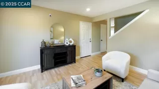 Photo #3: 41082808 Listing 