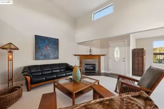 Photo #5: 41082810 Listing 