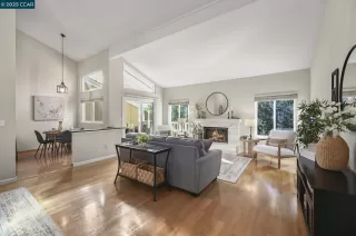 Photo #6: 41082835 Listing 