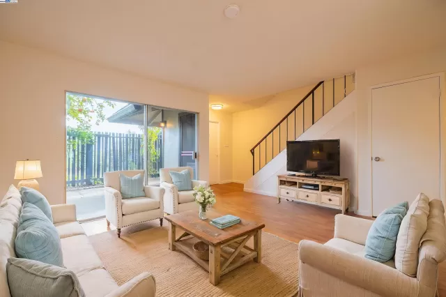 MLS: 41082939 Condo For Sale