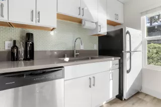 Photo #6: 41083099 Listing