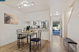 Photo #4: 41083236 Listing 