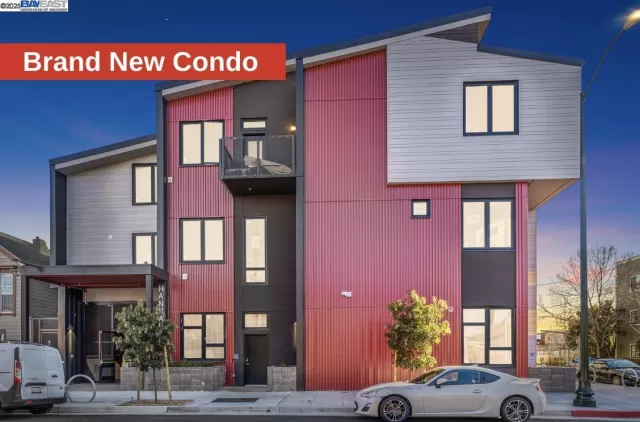 MLS: 41083311 Condo For Sale