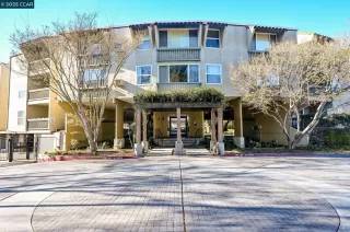 Photo #1: 41083355 Listing