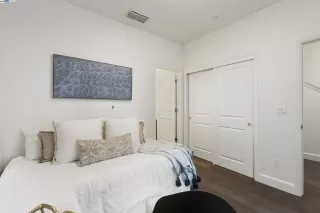 Photo #5: 41083469 Listing 