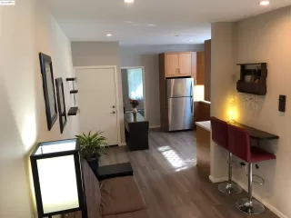 Photo #1: 41083496 Listing 