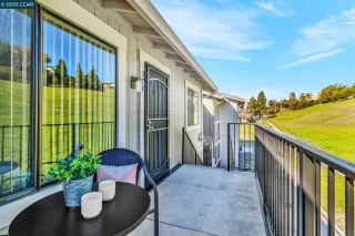 Photo #2: 41083511 Listing 