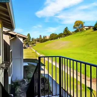 Photo #5: 41083511 Listing 