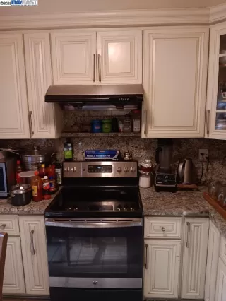 Photo #5: 41083594 Listing