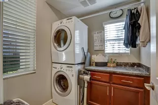 Photo #2: 41083660 Listing