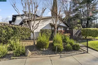 Photo #1: 41083698 Listing