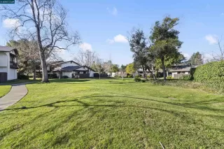 Photo #3: 41083698 Listing