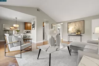 Photo #6: 41083698 Listing