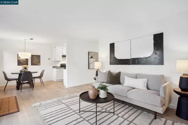 MLS: 41083778 Condo For Sale