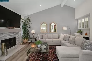 Photo #5: 41083819 Listing
