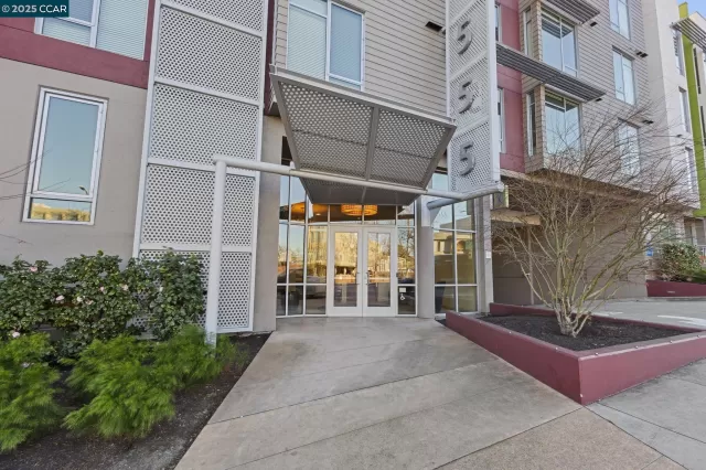 MLS: 41083840 Condo For Sale