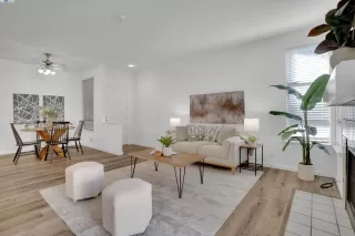 Photo #5: 41083884 Listing